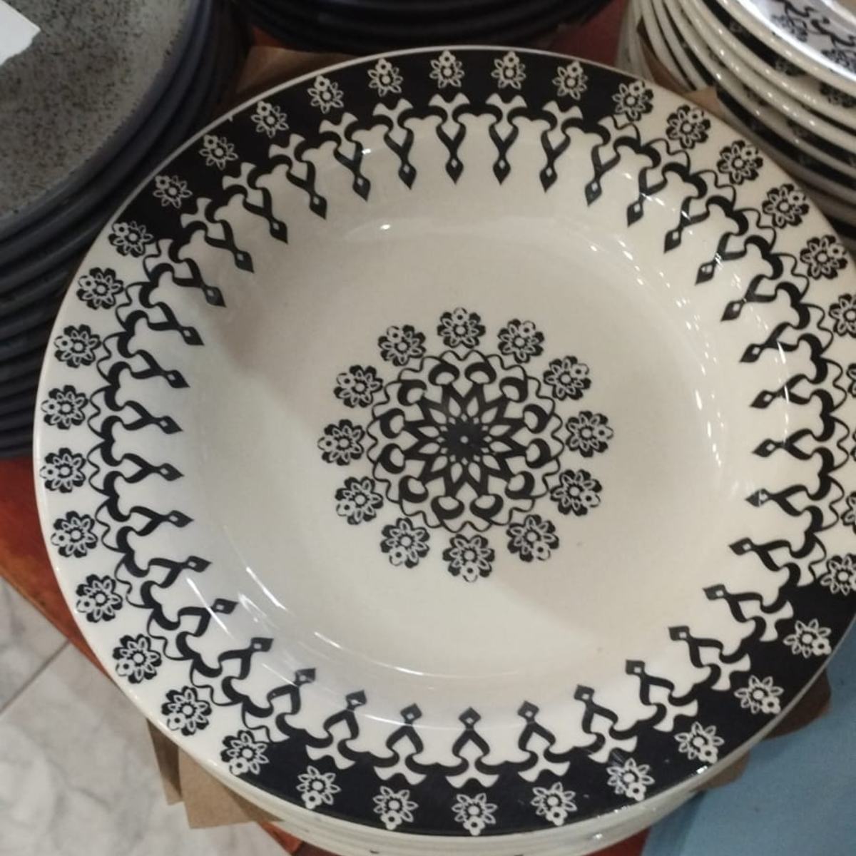 HONDO FOLK PORCELANA