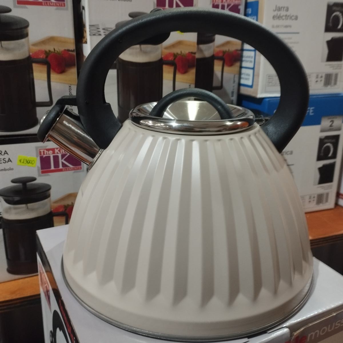 Pava Marrón Silbadora 3L