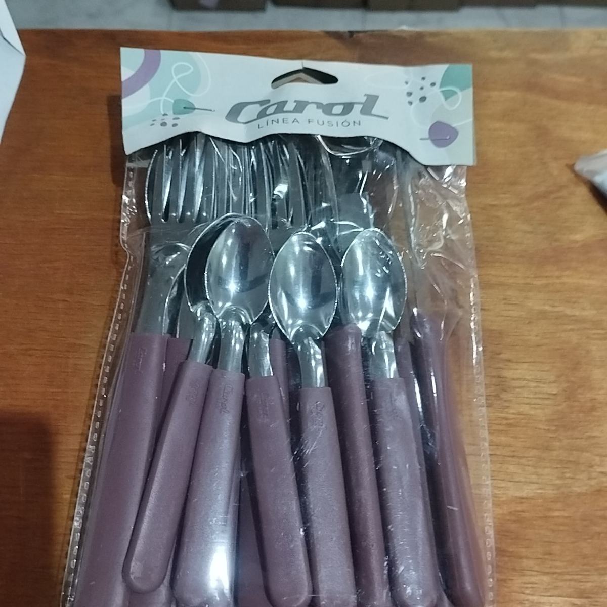 Juego x 24 Cubiertos Marron